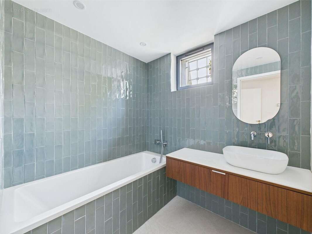 Maison à ASNIERES-SUR-SEINE