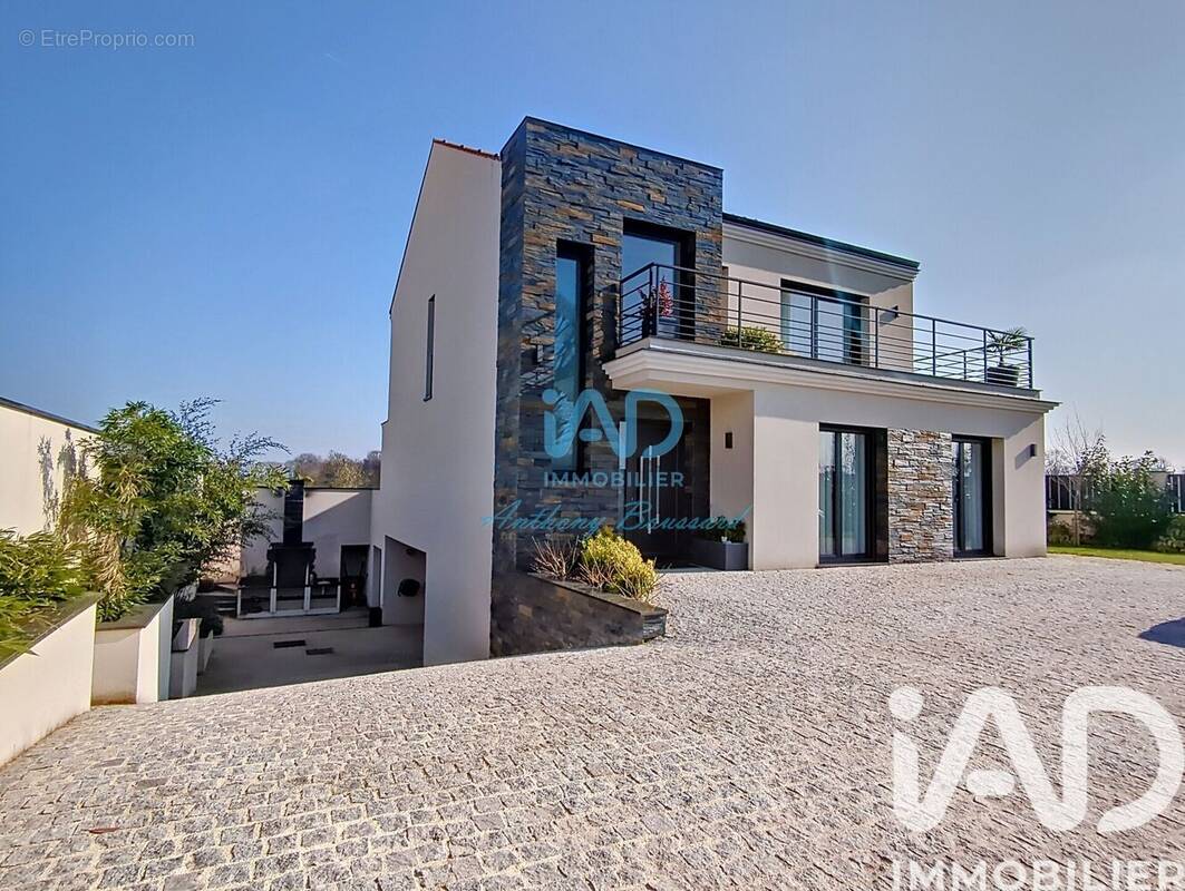 Photo 1 - Maison à FONTENAY-TRESIGNY