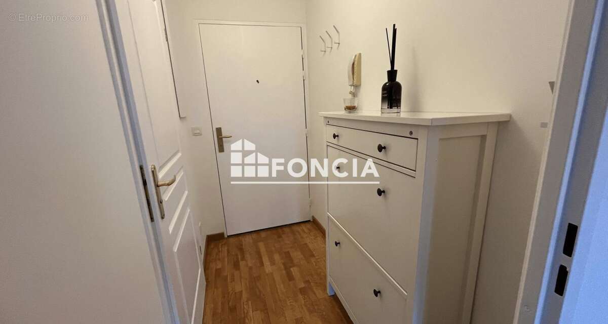 Appartement à LE PLESSIS-TREVISE