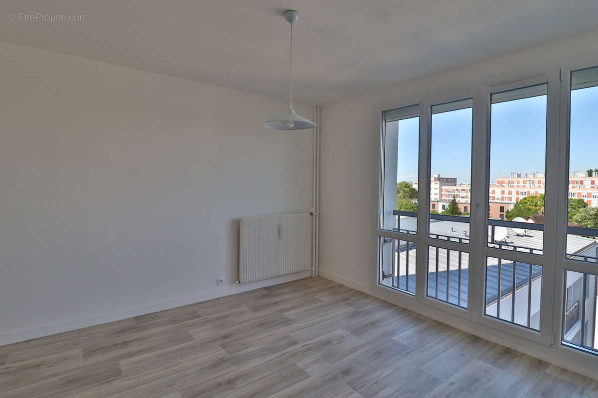 Appartement à SAINT-ANDRE-LES-VERGERS