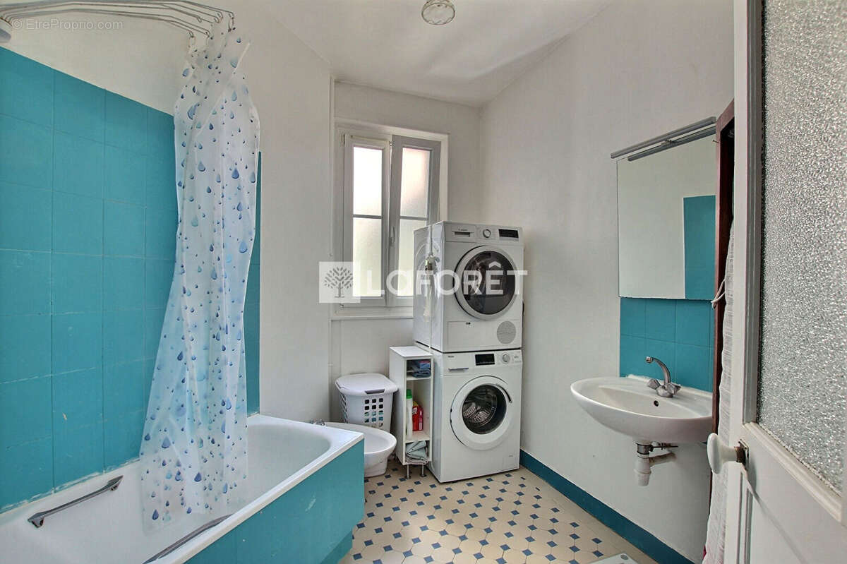 Appartement à ASNIERES-SUR-SEINE