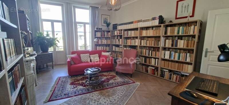 Appartement à AIX-LES-BAINS