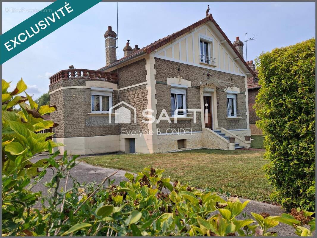 Photo 1 - Maison à HERMES