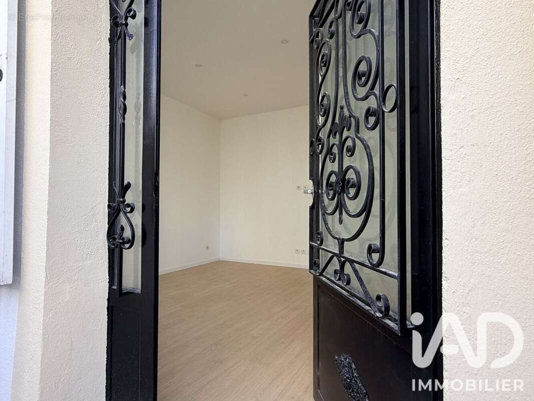Photo 2 - Maison à NEUILLY-PLAISANCE