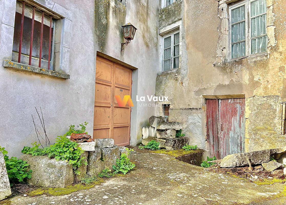 Maison à CHALIGNY