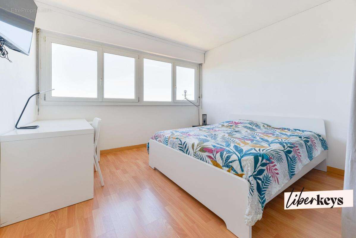 Appartement T5 avec loggias, cave, garage Saint-Herblain - photo 3