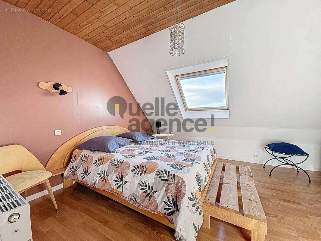 Maison à PLOUGUERNEAU