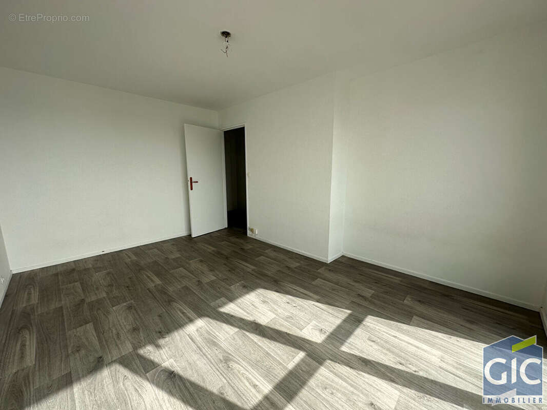 Appartement à HEROUVILLE-SAINT-CLAIR