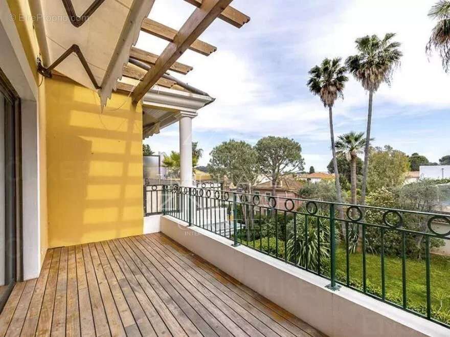 Appartement à SAINT-JEAN-CAP-FERRAT