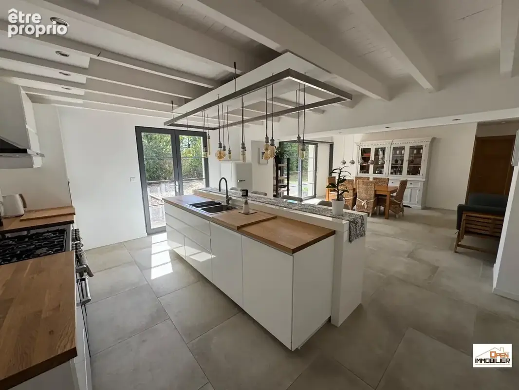 Photo Maison à Barbezieux-Saint-Hilaire au prix de 290 000€