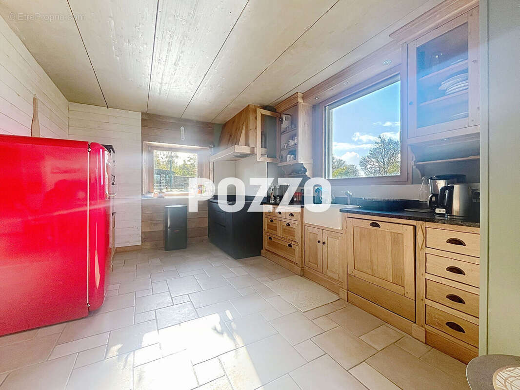 Maison à LE VAL-SAINT-PERE