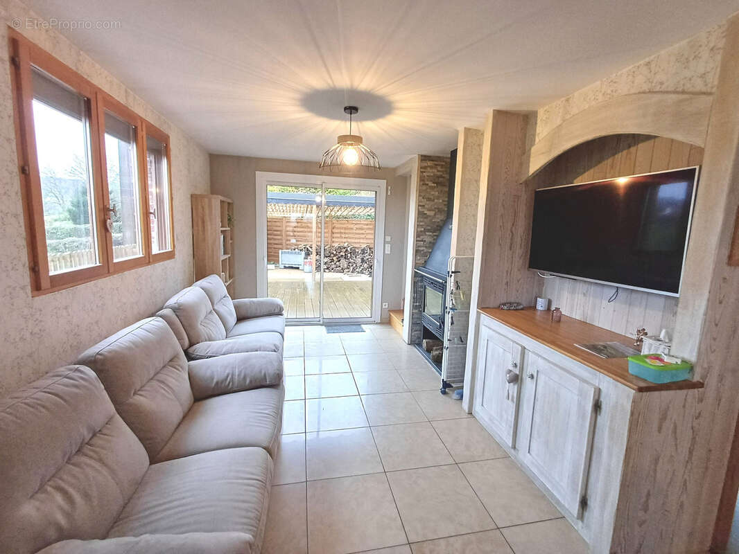 Maison à LONDINIERES