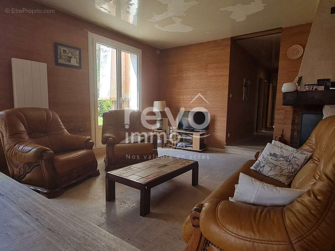 Maison à MAUVES-SUR-LOIRE