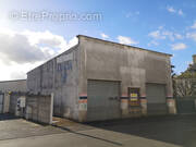 Parking à LES HERBIERS