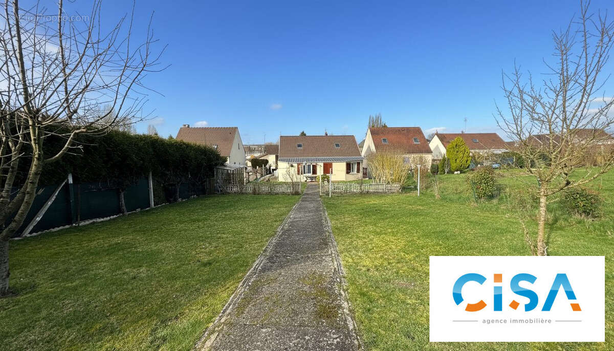 Maison à PONT-SAINTE-MAXENCE