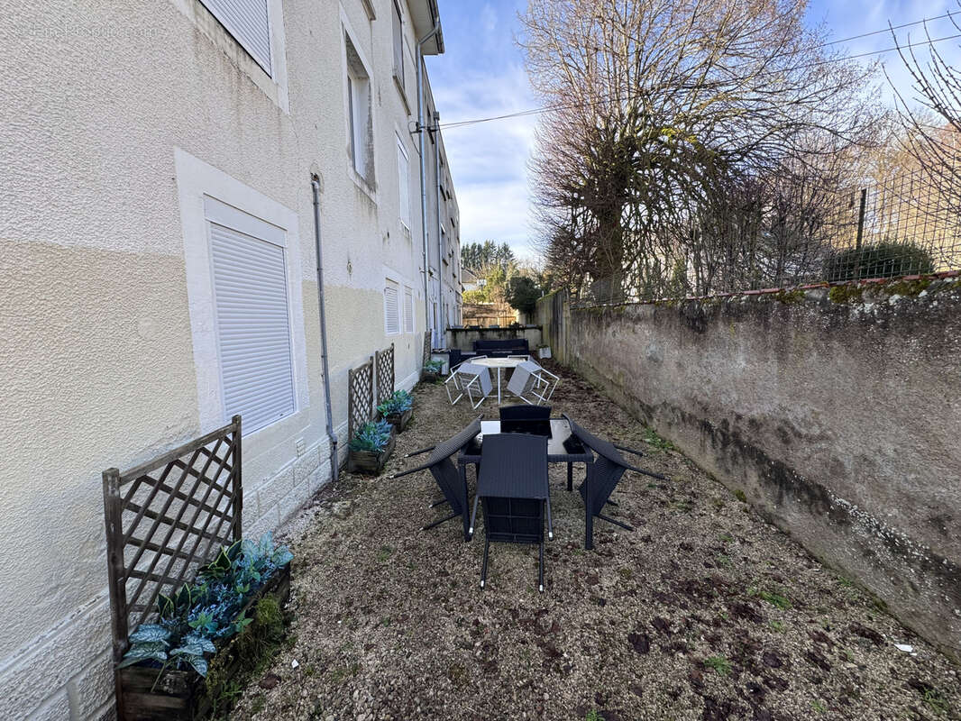 Appartement à LUXEUIL-LES-BAINS