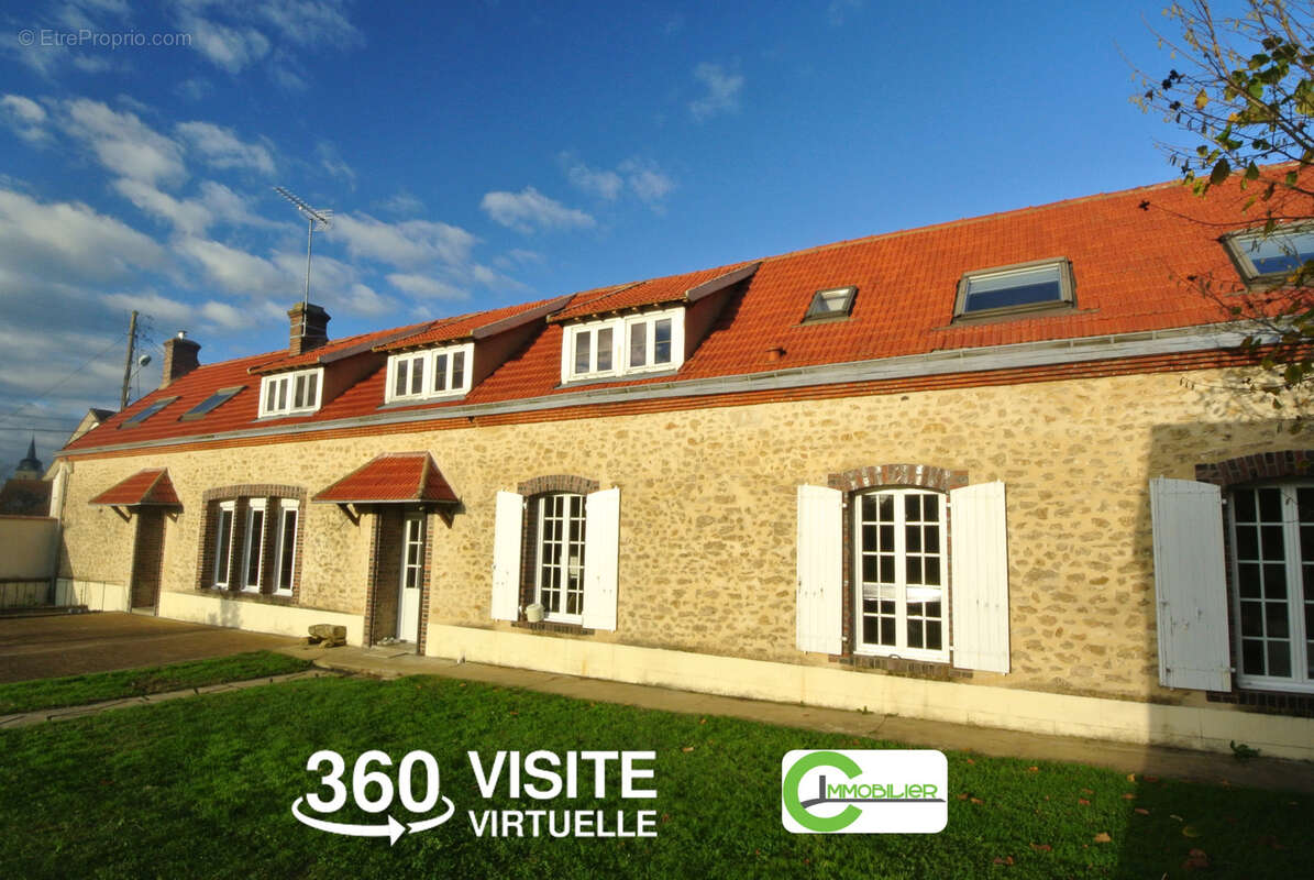 Maison à VIBRAYE