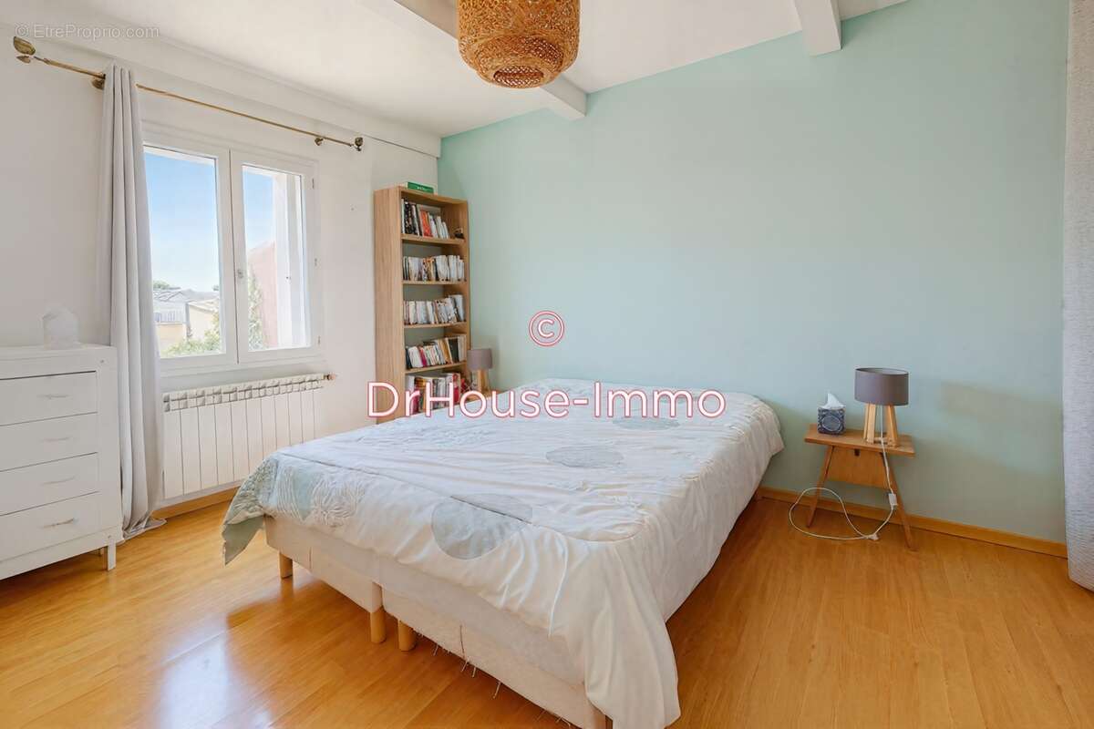 Maison à SAINT-CANNAT