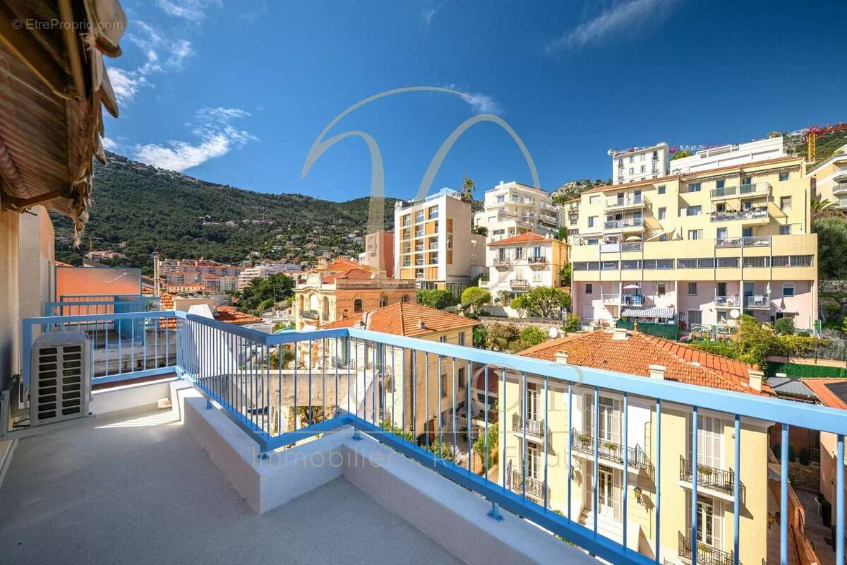 Appartement à BEAUSOLEIL