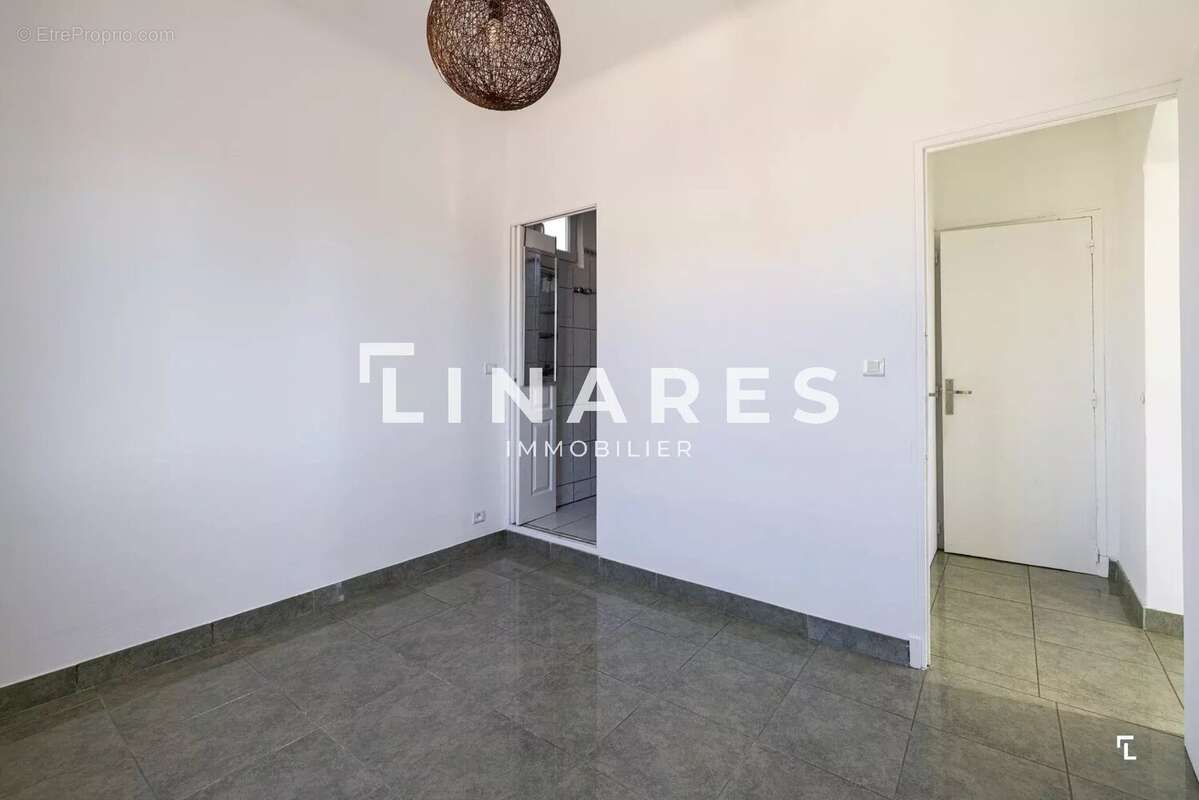 Appartement à MARSEILLE-12E