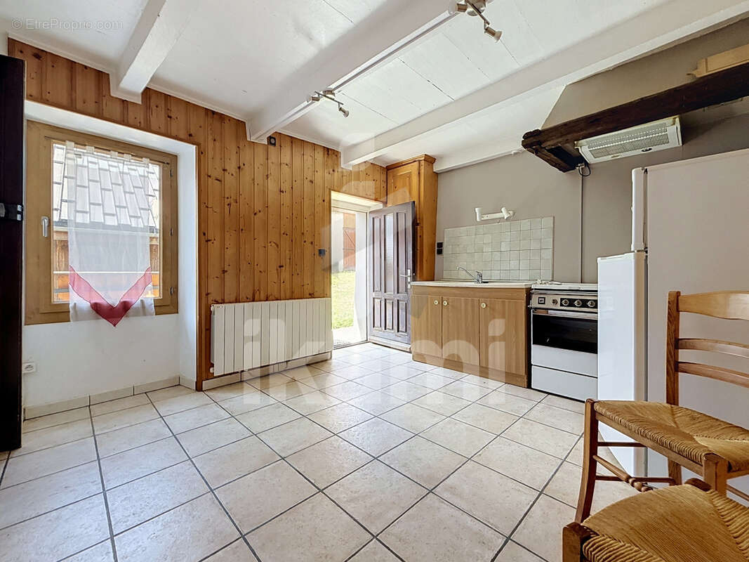 Charmante maison de village avec dépendance   Entre Doucy et Valmorel - photo 2