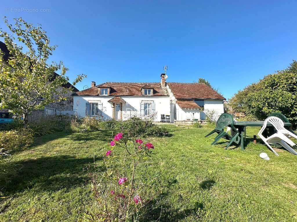 Maison à LA FERTE-GAUCHER
