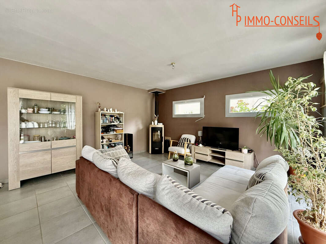 Maison 141 m² à La Chevallerais  - photo 3