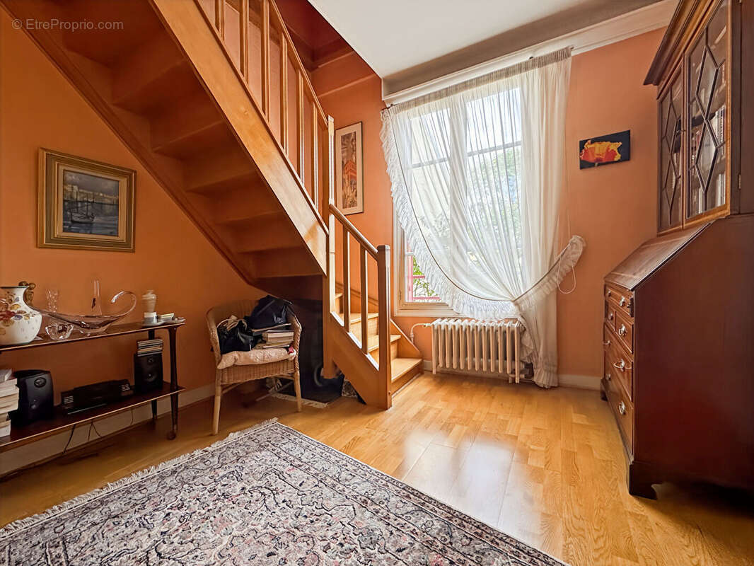 Maison à MONTREUIL