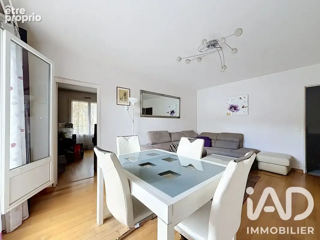 Photo 1 - Appartement à MAGNY-LES-HAMEAUX