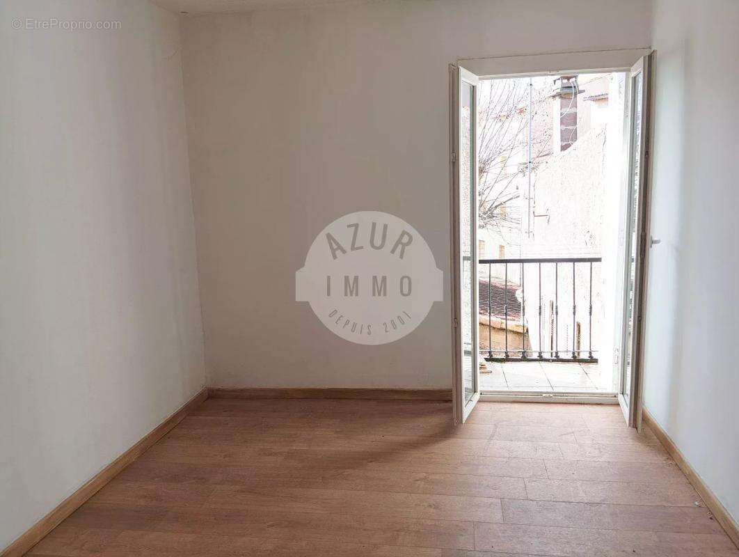 Appartement T2 avec balcon - photo 2