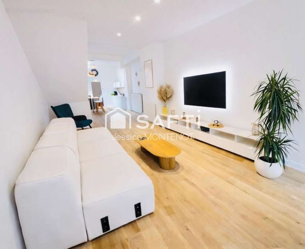 Photo 3 - Appartement à COMBERTAULT