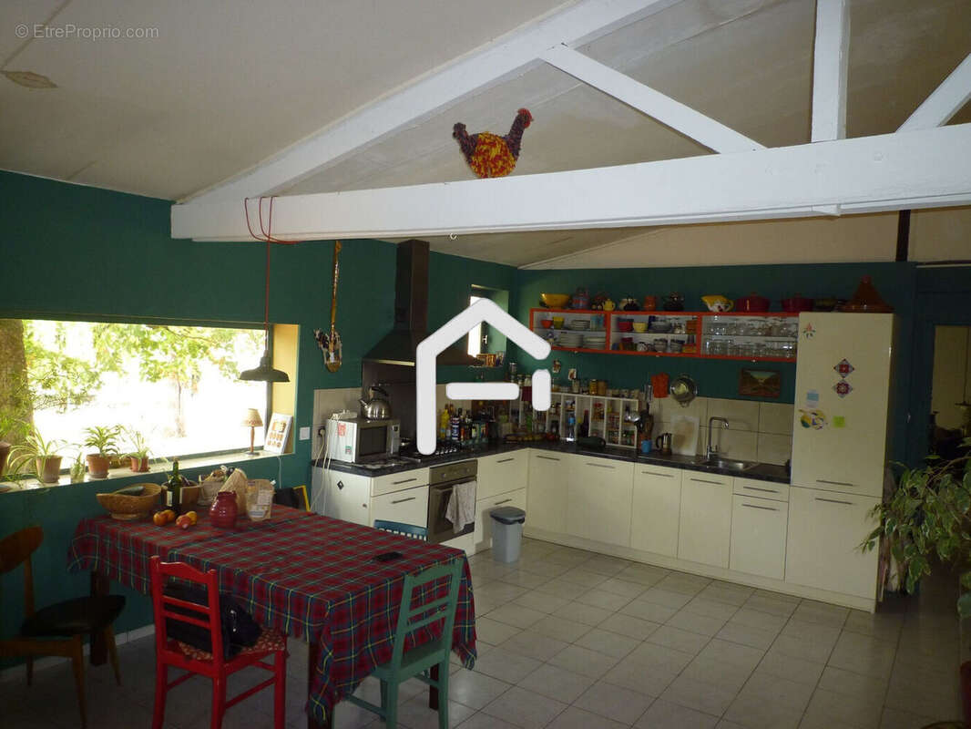 Maison à CANIAC-DU-CAUSSE