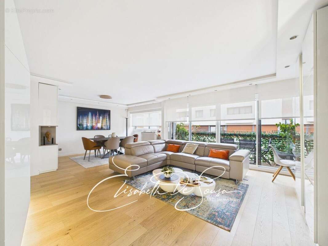 Photo 5 - Appartement à PARIS-15E