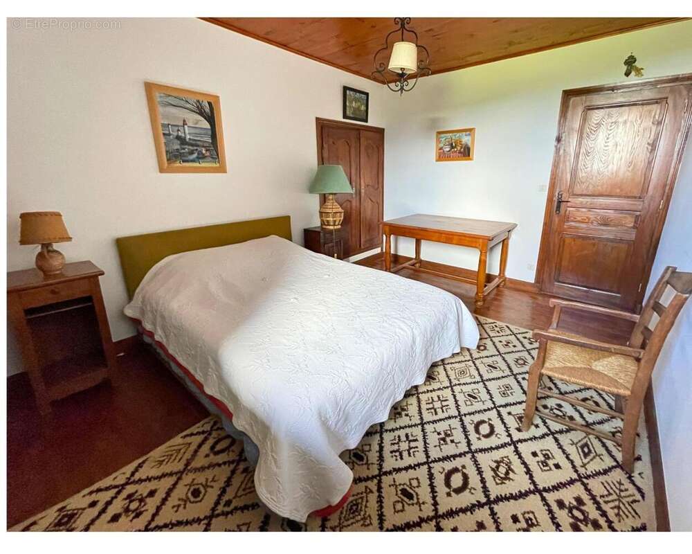 Photo 3 - Maison à CHASTREIX