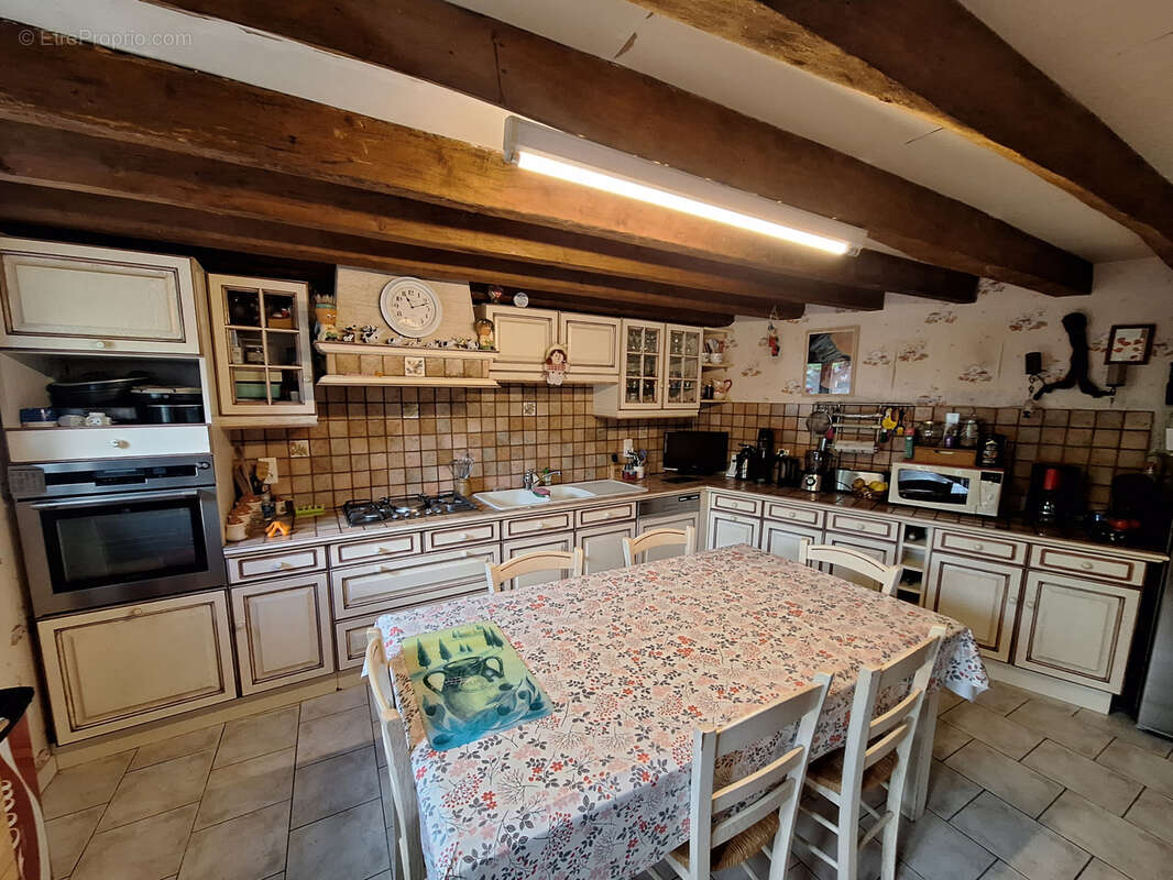Maison à VARENNES-SUR-LOIRE