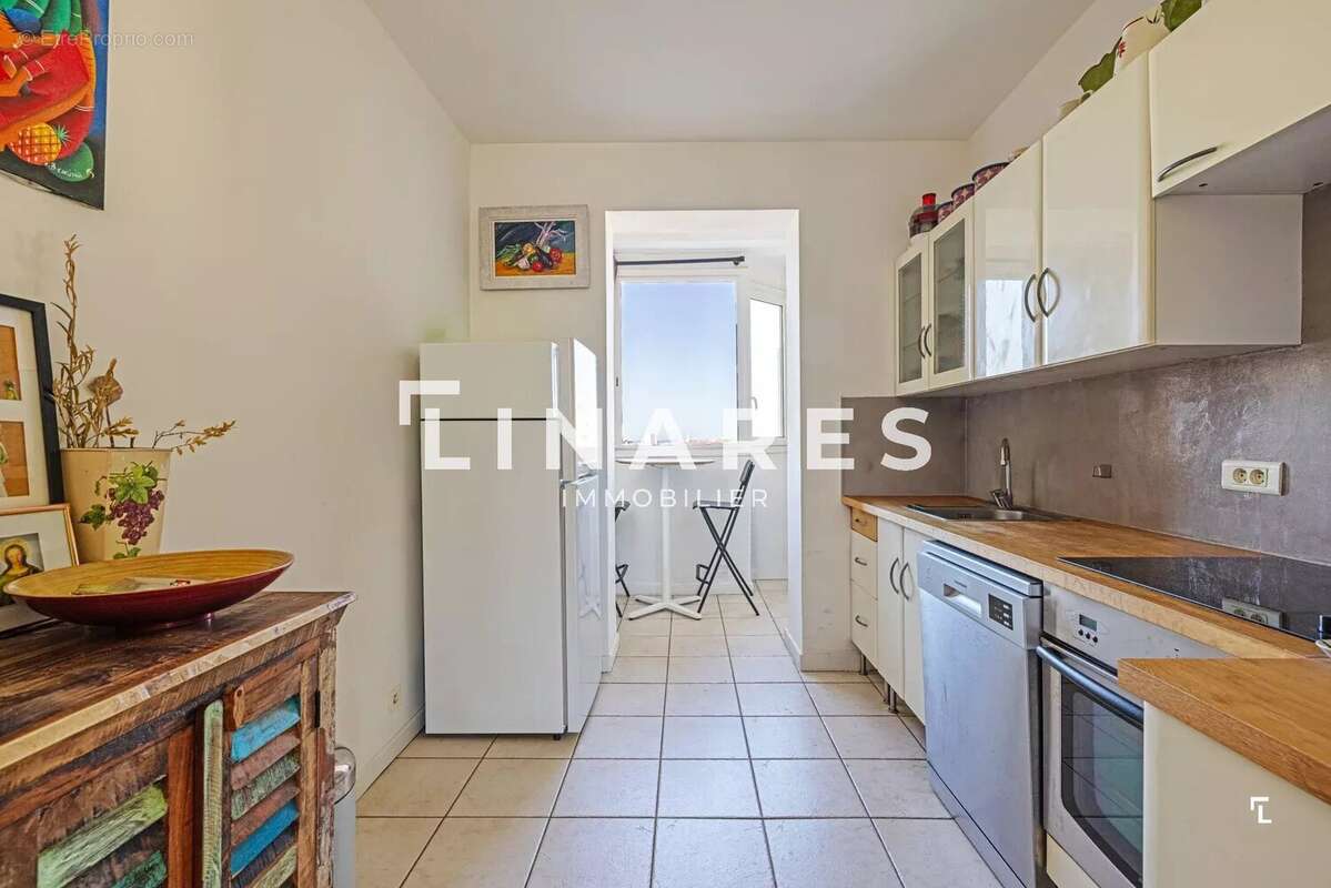 PANORAMA SAINT-CHARLES - Appartement T3 de 65m2 - Terrasse - 13001 - photo 8