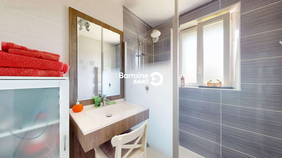 Barraine immo - maison indépendante 107 m² avec sous-sol complet à guipavas - ref : pz00382-th - photo 10
