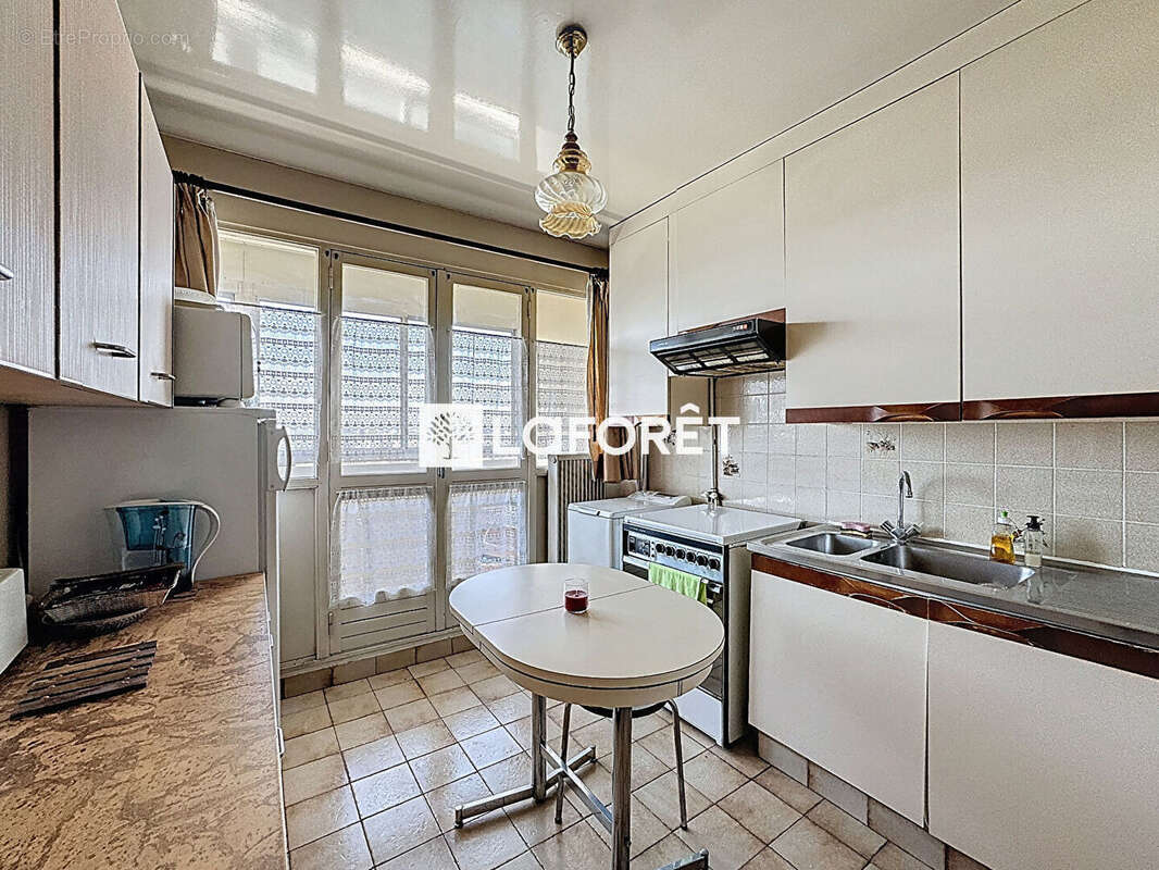 Appartement à BONNEUIL-SUR-MARNE