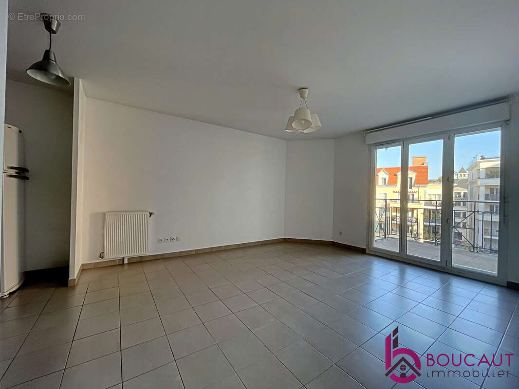 Appartement à LE PLESSIS-ROBINSON