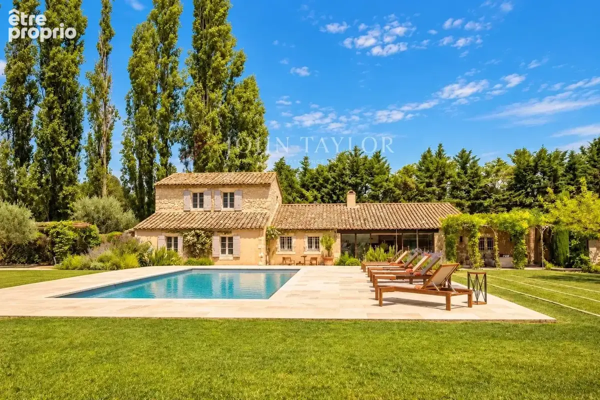 Élégant mas provençal du XVIIIᵉ siècle près d’Eygalières - photo 3