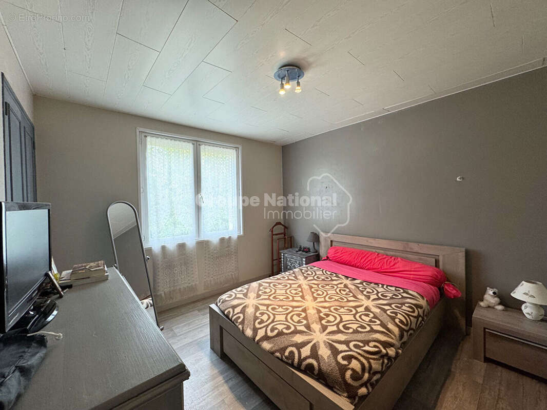 Maison à BAGNOLS-SUR-CEZE