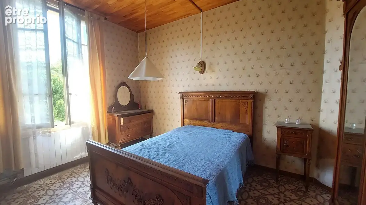 AVIGNON – Quartier Croix Rouge – Maison 5 pièces avec garage et jardin arboré - photo 10