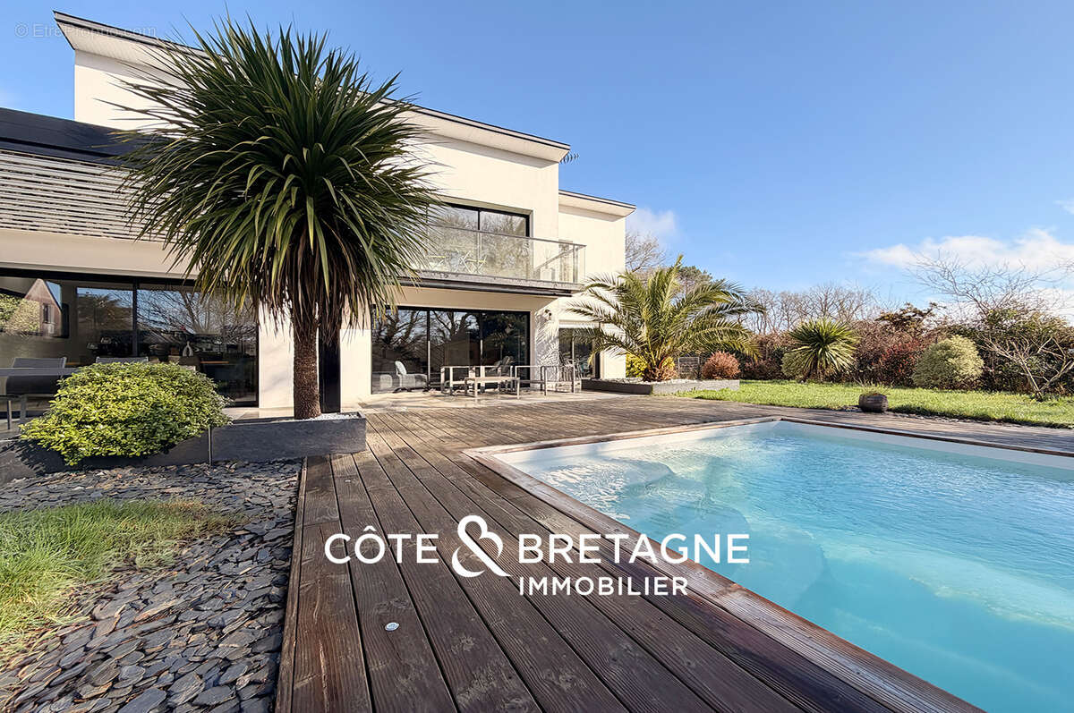 Maison à PLUNERET