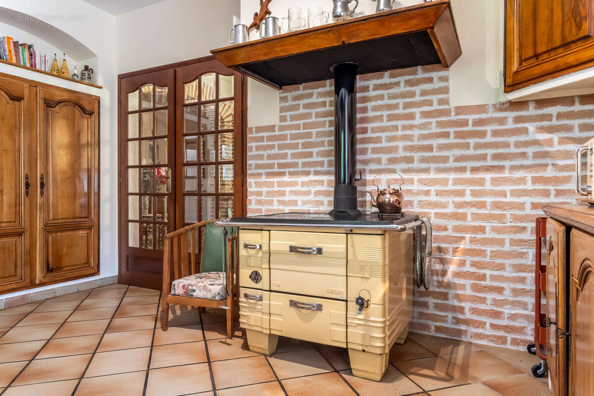 Maison de campagne, garage, piscine, terrain. - photo 28