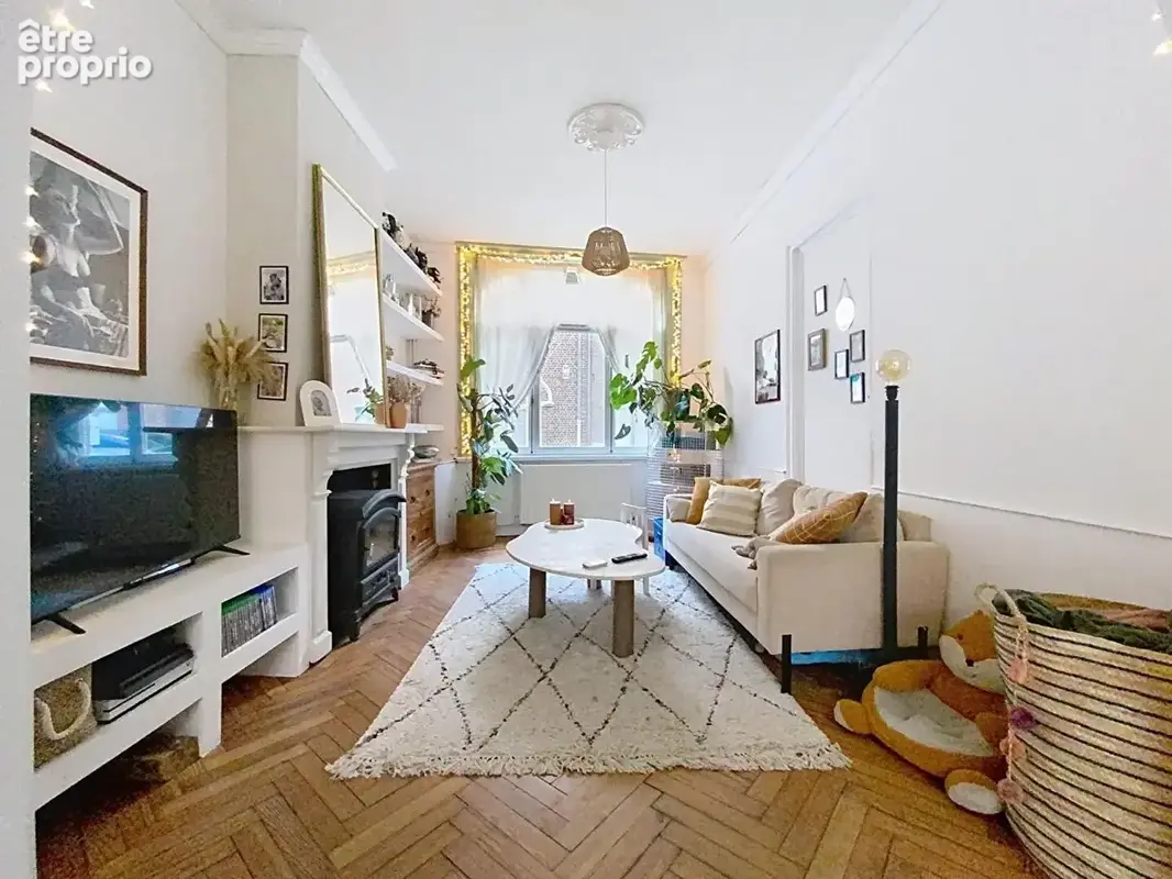 Maison à HOUPLINES