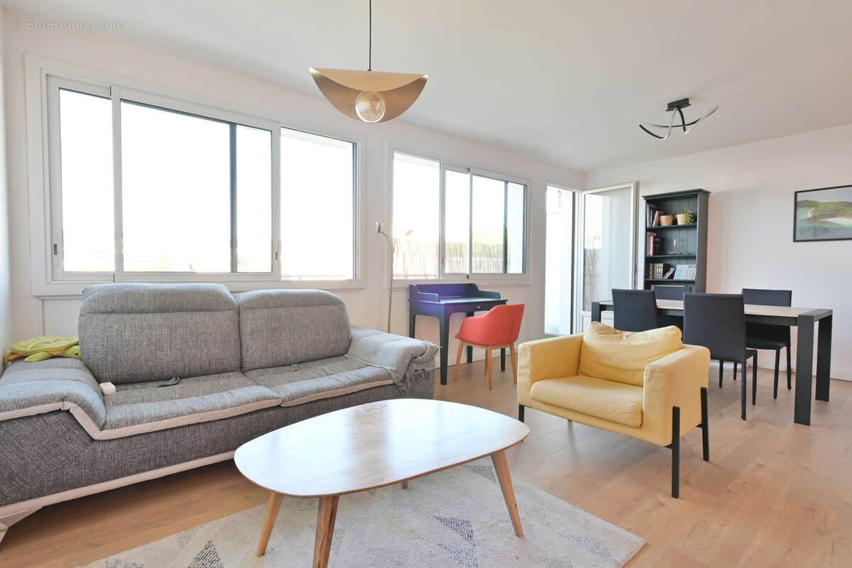 Appartement T3 lumineux avec balcon, garage et cave à proximité du Stade Marcel-Michelin - photo 2