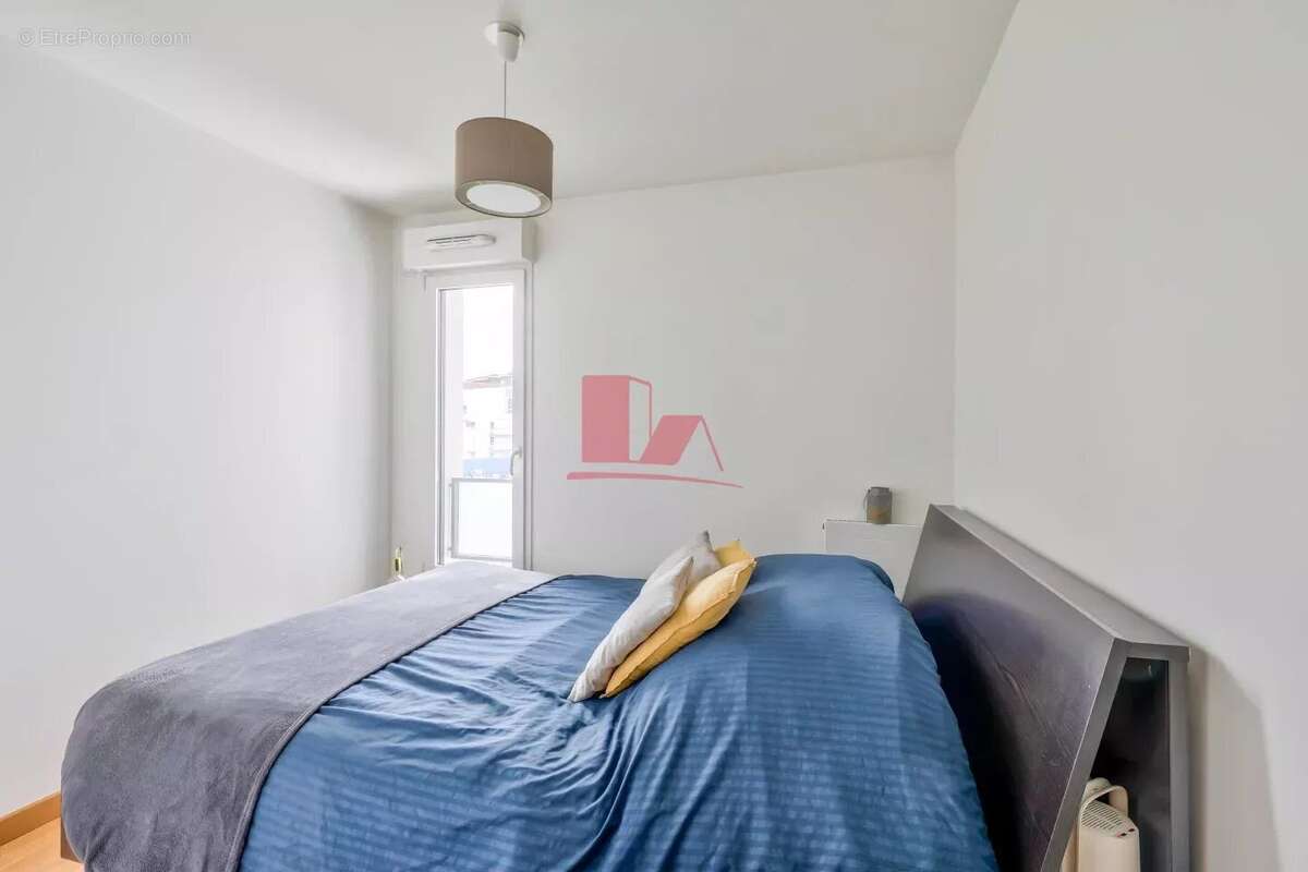 Appartement à ISSY-LES-MOULINEAUX