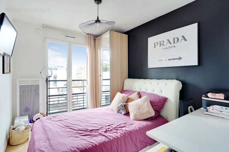 Appartement à SURESNES