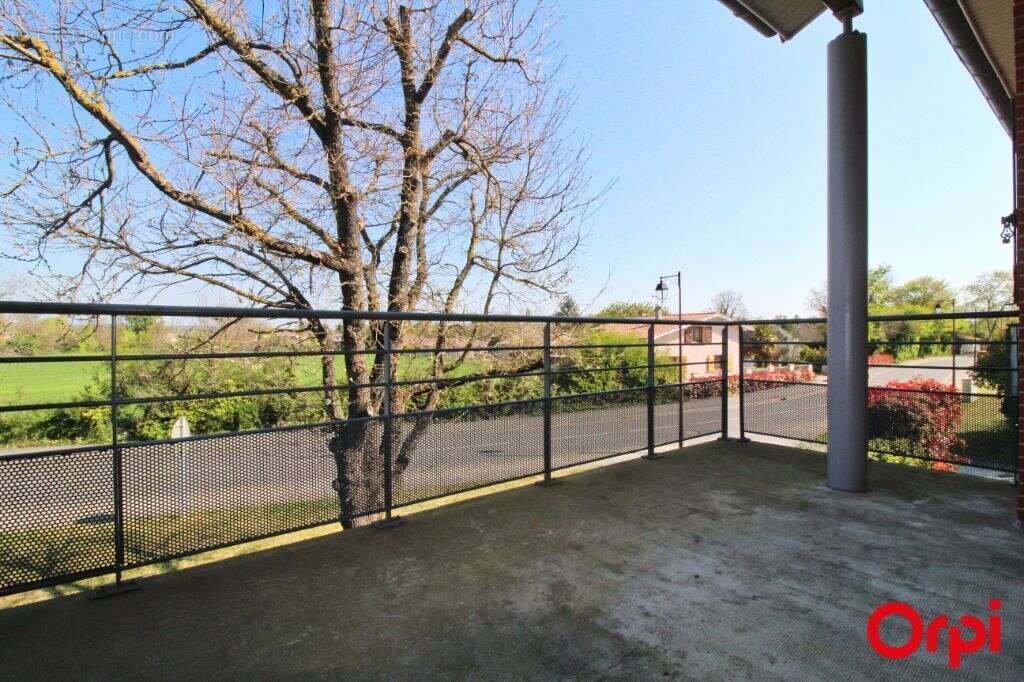 Appartement à FONTENILLES