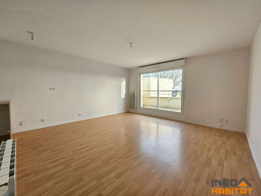 Appartement à GEVEZE